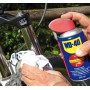 WD-40 250ml Removes grease Lubricates Eliminates squeaks Unblocks Antirust N74149800000